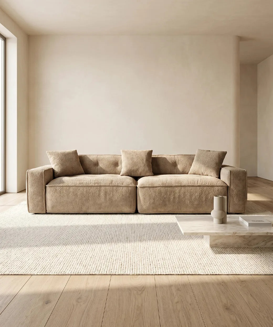 Bandama en tono beige claro con diseño amplio y acolchado, confortable y funcional para salones actuales en Canarias