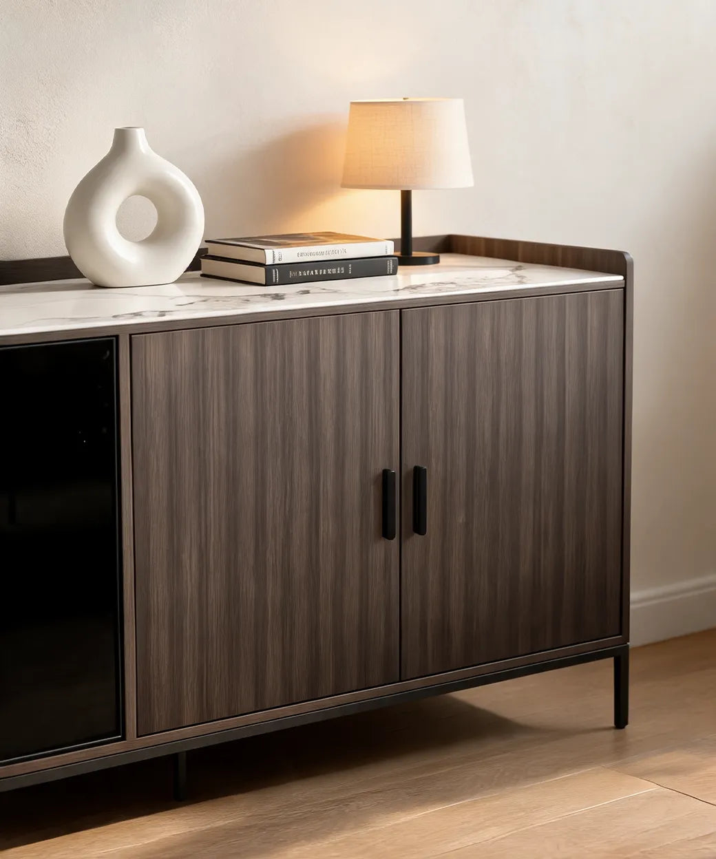 Garafia (180 cm) en nogal oscuro con tablero marmoleado, diseño funcional y elegante para muebles en Canarias