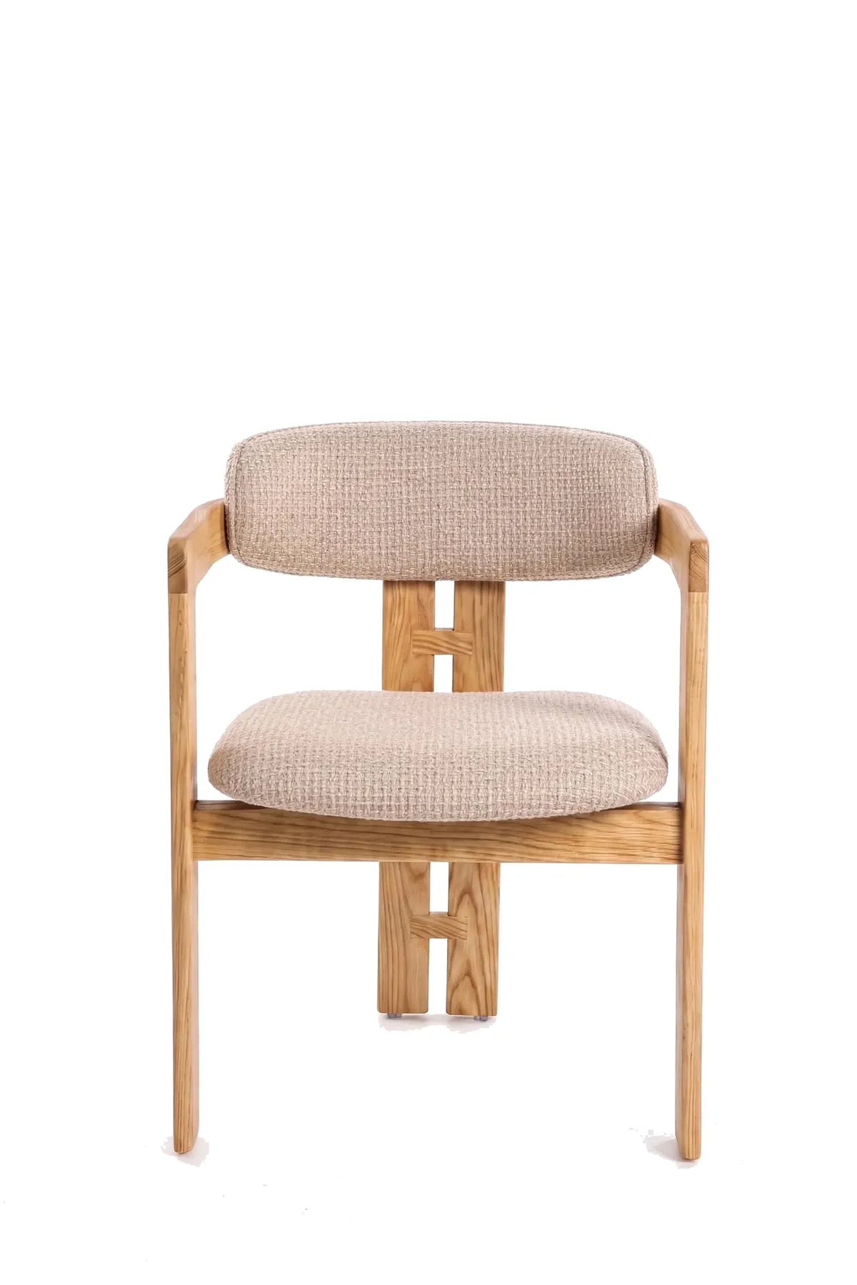 Silla de comedor con reposabrazos Jara Natural en madera natural y tapizado bouclé marfil