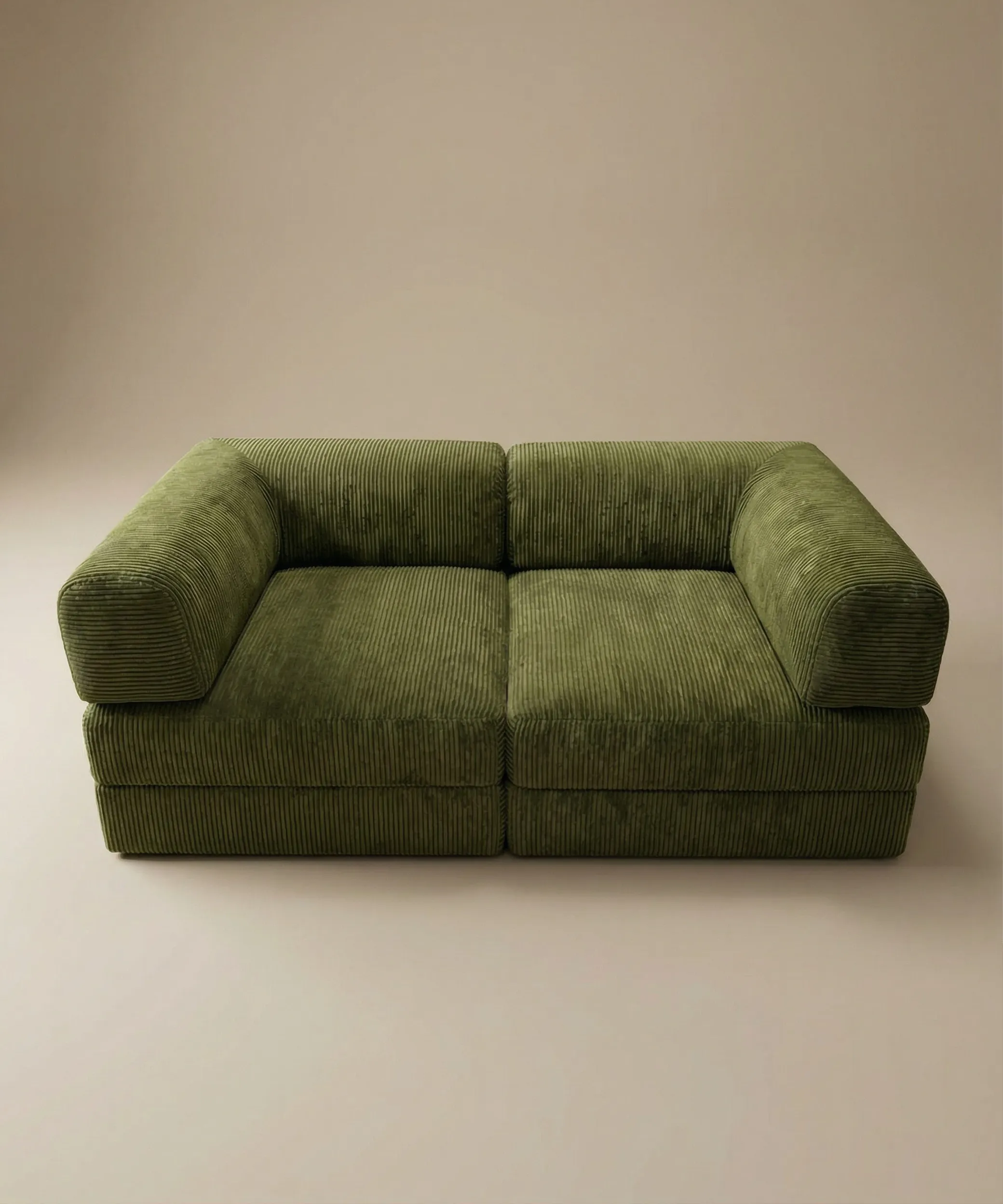 Sofá modular verde Alisios con diseño contemporáneo y gran comodidad ideal para espacios versátiles y modernos.