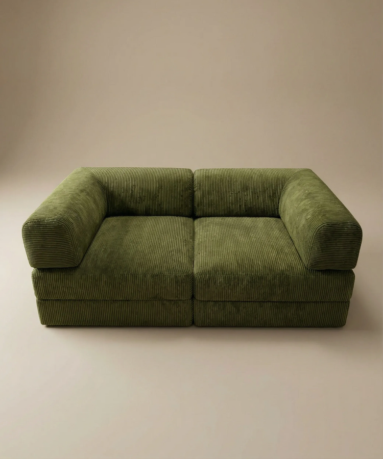 Sofá modular verde Alisios con diseño contemporáneo y gran comodidad ideal para espacios versátiles y modernos.